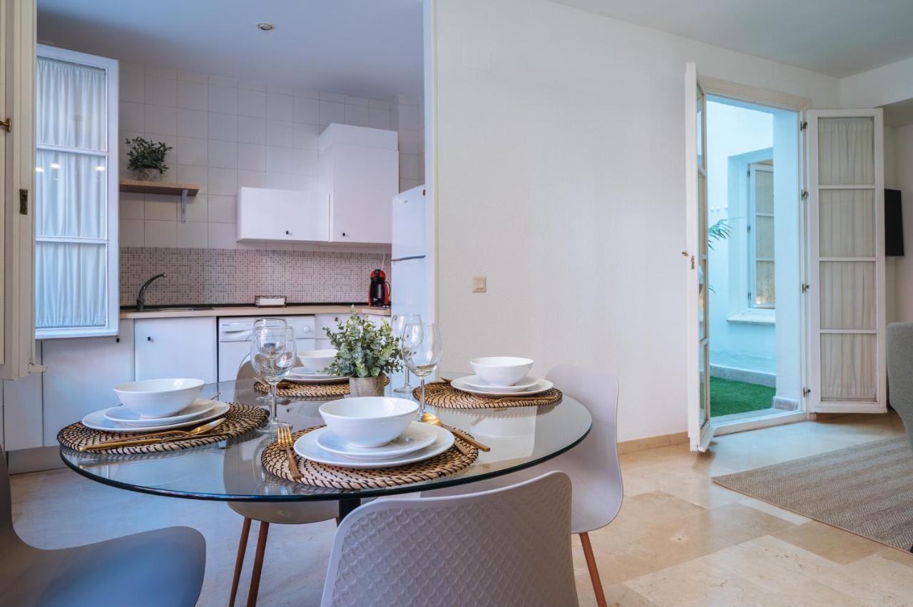 Lirio - Private Parking Included Sevilla